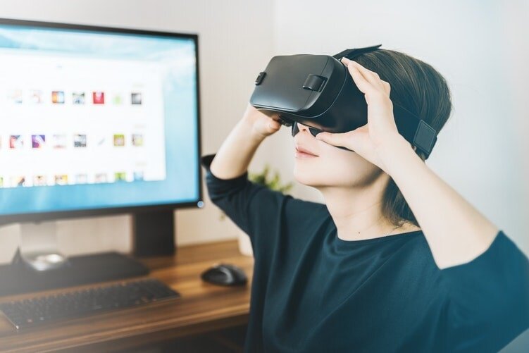 Thiết kế website 3D, website VR 360 độ, web thực tế ảo – thực tế tăng cường